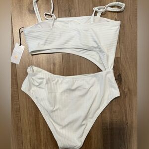 Shade & Shore Ribbed White Swimsuit